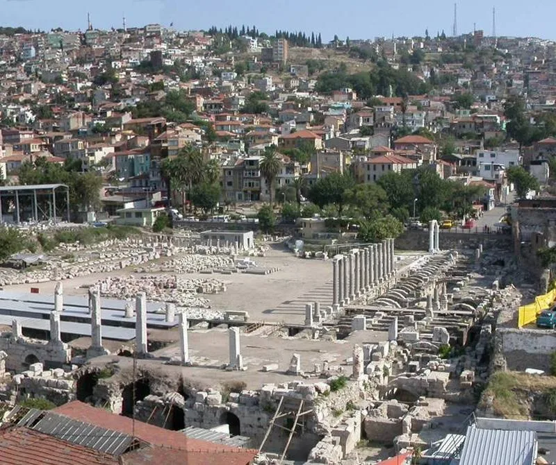 L'agora de Smyrne (İzmir Agorası) : guide de la Smyrne antique